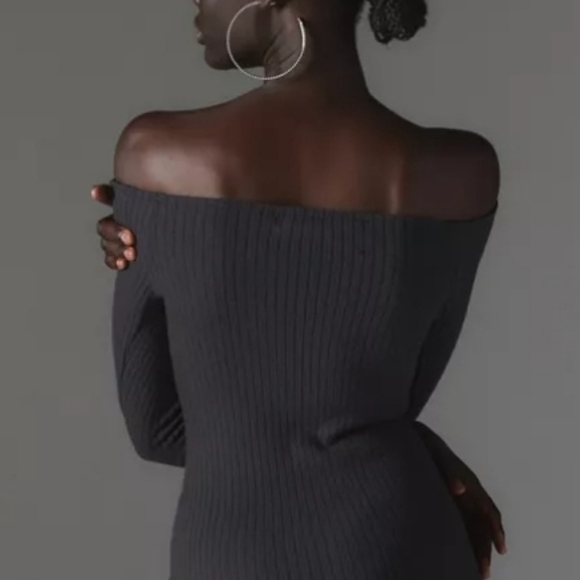 Urban Outfitters Cookie Off the Shoulder Sweater Midi Dress in Black Sz L NWT - Picture 6 of 11